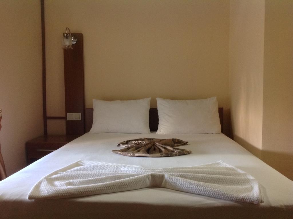 Konak Hotel Kaleici Antalya Rom bilde